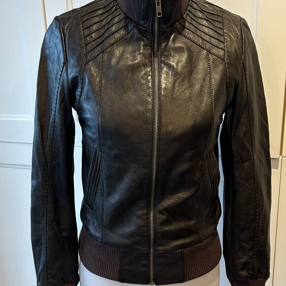 Danier Brown Leather Bomber Jacket XS, genuine leather, excellent condition - Picture 7 of 12